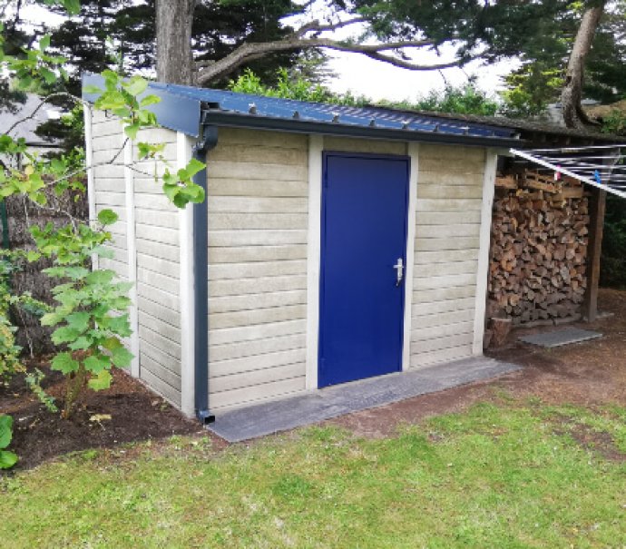 Abri de jardin en béton aspect bois 1 pente